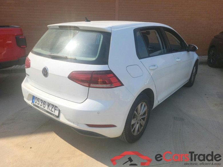 VOLKSWAGEN Golf / 2016 / 5P / berlina con portón Ready2Go 1.6 TDI 85kW (115CV) #2