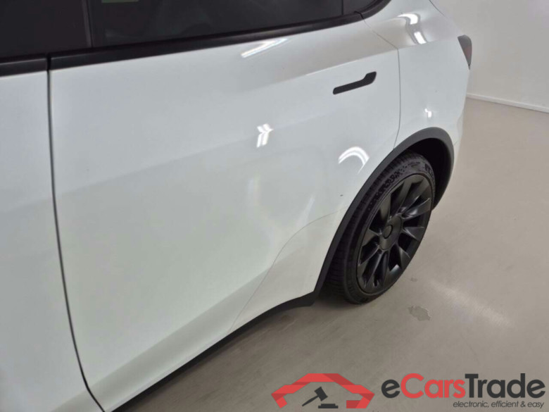 TESLA MODEL Y 75KWH LONG RANGE AUTOPILOT #6