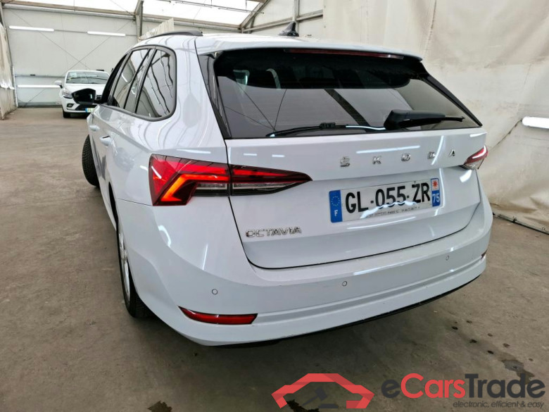 Octavia Break Ambition 2.0 TDI 115CV BVA7 E6d #2