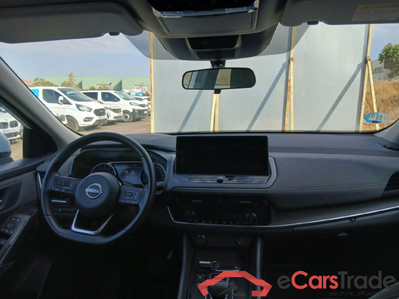 NISSAN QASHQAI / 2024 / 5P / todoterreno DIG-T 116kW (158CV) mHEV CVT Acenta #3