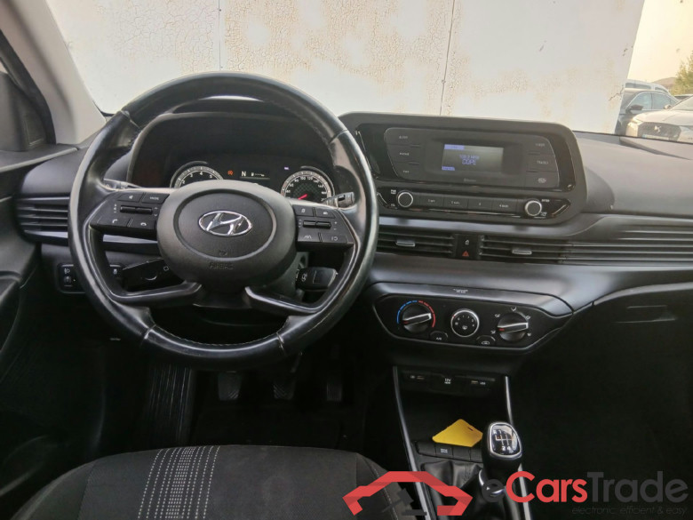 HYUNDAI i20 / 2020 / 5P / berlina con portón 1.0 TGDI 74kW (100CV) 48V Essence #3