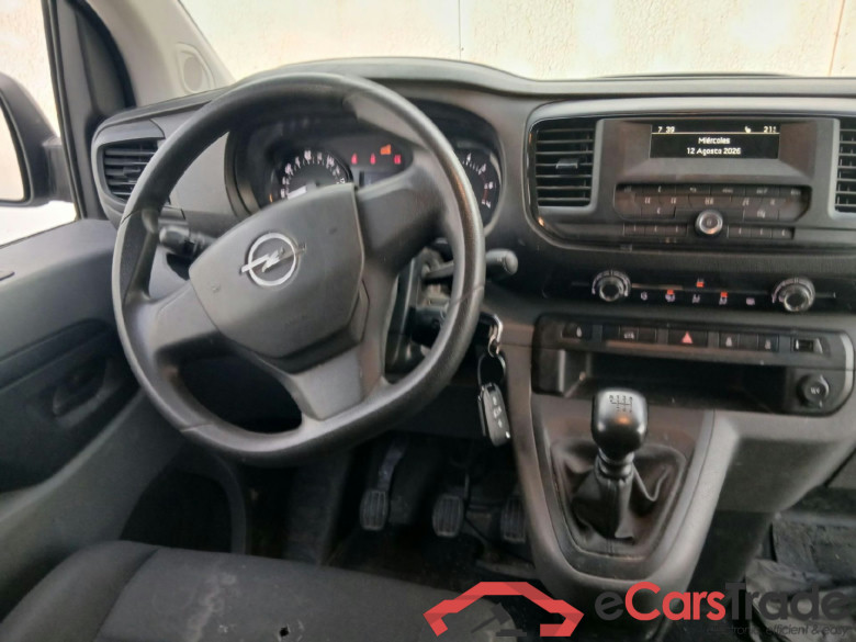 OPEL Vivaro / 2019 / 4P / furgón 1.5 Diésel 88kW (120CV) M Std Express #3