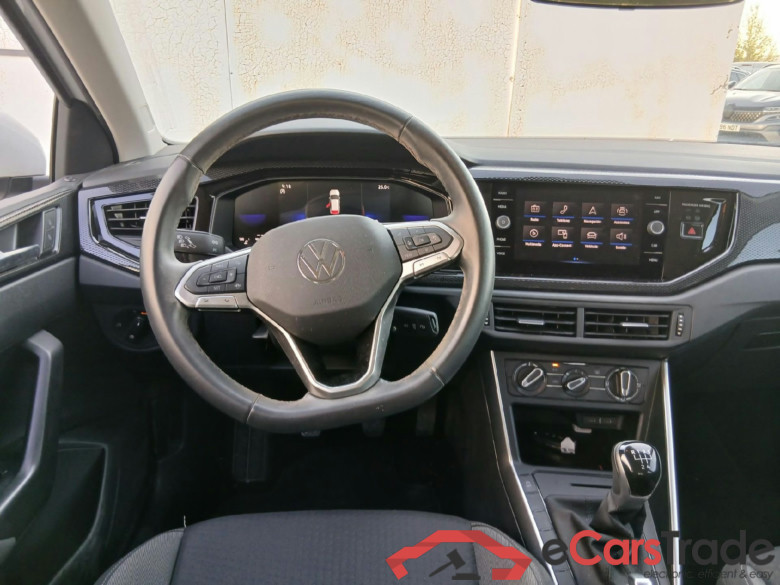 VOLKSWAGEN Polo / 2021 / 5P / berlina con portón Life 1.0 TSI 70kW (95CV) #3