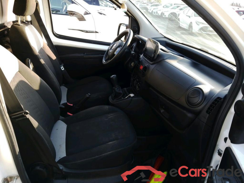 FIAT Fiorino / 2016 / 4P / furgón derivado de turismo Cargo SX N1 1.3 MJet 70 kW (95 CV) #6