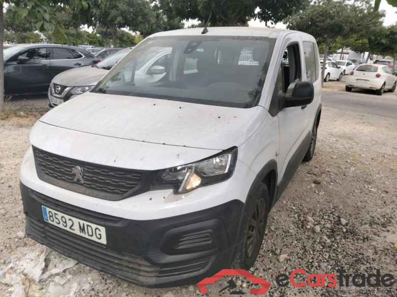 PEUGEOT Rifter / 2018 / 5P / combi Active Pack Busin. Standard BlueHDi 73kW #1