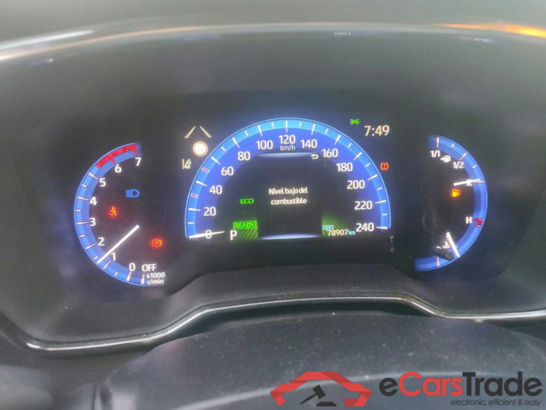 TOYOTA Corolla / 2019 / 5P / familiar 1.8 125H ACTIVE TECH E-CVT TOU SPORT #4