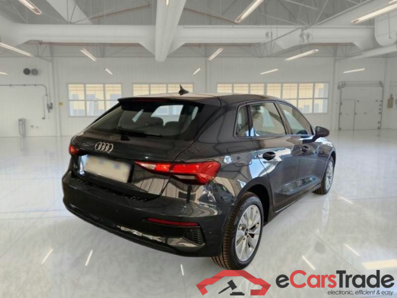 AUDI A3 / 2020 / 5P / BERLINA 40 TFSI E S TRONIC BUSINESS S.BACK #2