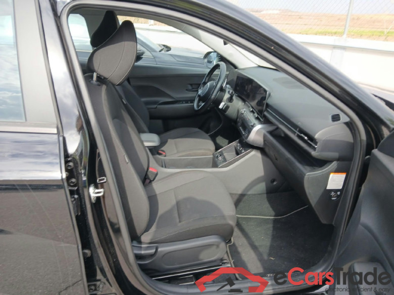 HYUNDAI Kona / 2023 / 5P / todoterreno 1.6 GDI HEV Maxx DCT #6