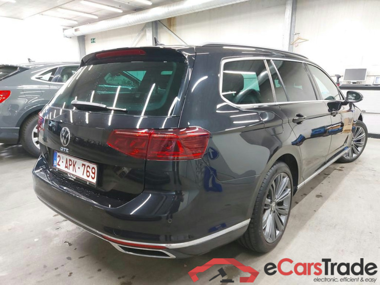 VOLKSWAGEN - VW  PASSAT VARIANT TSI GTE 218PK DSG6 Business Pack Adventure With Nappa Leather & Winter Pack & Matrix LED & Area View * HYBRID * #2