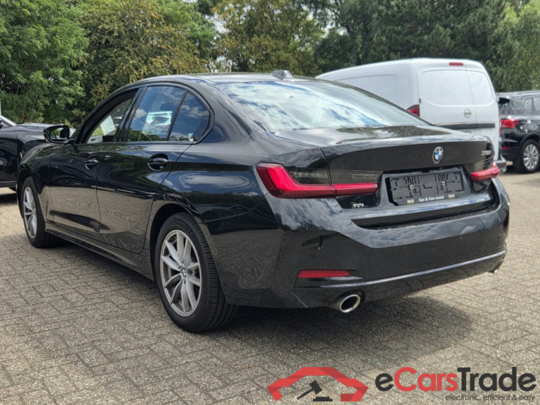 BMW 318i Aut. LED LC-Pro Navi-Pro KeylessGo Camera Klima PDC ... #3