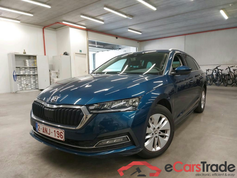 SKODA - SKO OCTAVIA COMBI 1.0 TSI 110PK Clever With Climatic & Nvaigation & Heated Seats & Cruise Control & Park Sensors Front & Rear  * PETROL * #1
