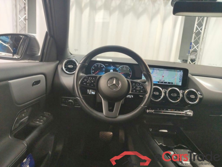 Mercedes-Benz GLA GLA 180 d Business Solution 5d #6