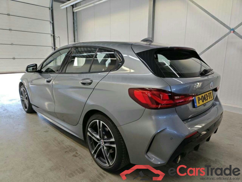 BMW 1-serie 118i Bns Edition #6