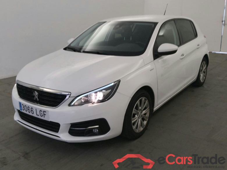 PEUGEOT 308 / 2017 / 5P / berlina con portón 5P Style BlueHDi 100 S&S 6 Vel. MAN #1