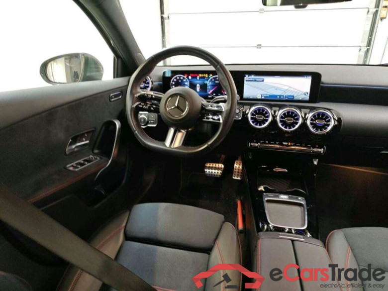 MERCEDES-BENZ A-klasse 180 AMG Line #3