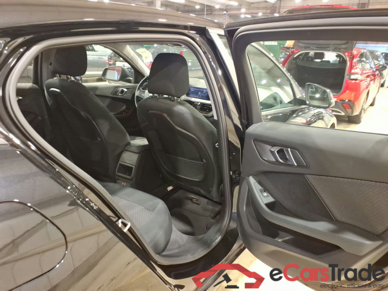 BMW 1 SERIES HATCH 1.5 116D (85KW) #5