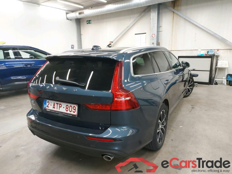 VOLVO - VOL V60 B3 163PK Geartronic Momentum Pro & Pack Business & Winter & Park Assist Pack & Electric Glass Sunroof  * PETROL * #2