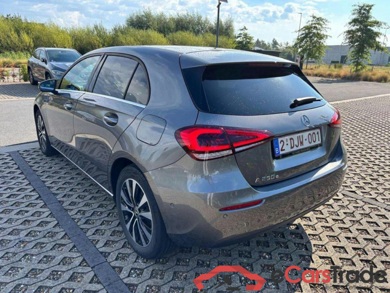 MERCEDES-BENZ A-Class PHEV (W177) A 250 e PHEV Business Line #3