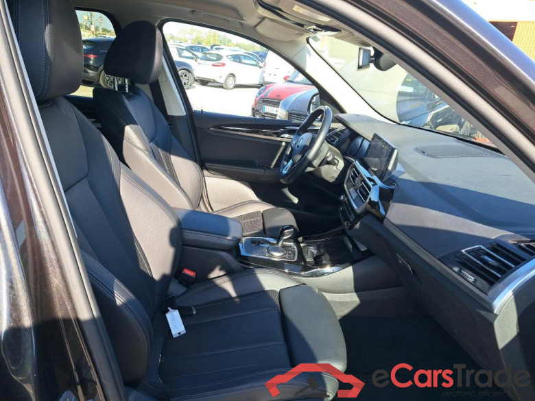 BMW X3 / 2021 / 5P / todoterreno sDrive18d xLine #6