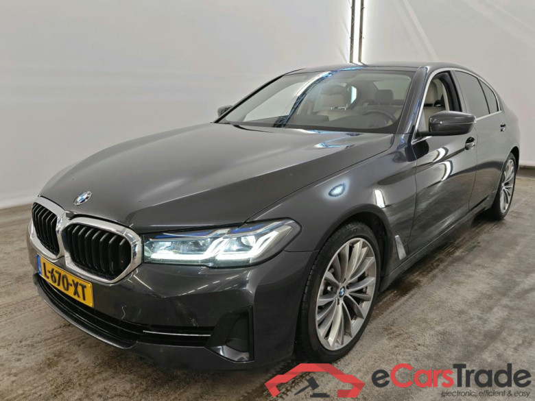 BMW 5 Serie Sedan 530iA Business Edition Plus 4d #1