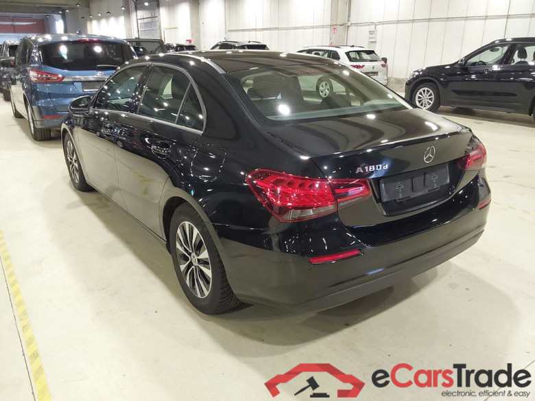 MERCEDES-BENZ A-CLASS LIMOUSINE 2.0 A 180 D BUSINESS SOLUTION DCT #2