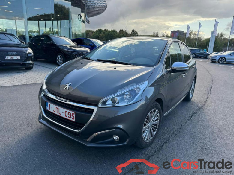 Peugeot 208 1.2 PureTech Signature Navi Klima PDC ... #1
