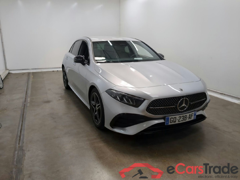 MERCEDES-BENZ Classe A Compact / 2022 / 5P / Berline A 180 AMG Line 7G-DCT #2