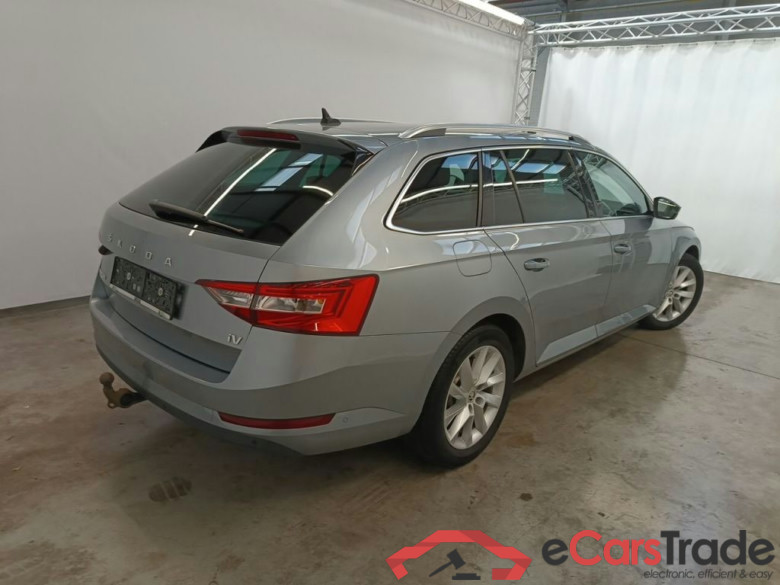 Skoda Superb Combi 1.4 TSI iV 160kW DSG6 Style 5d #2