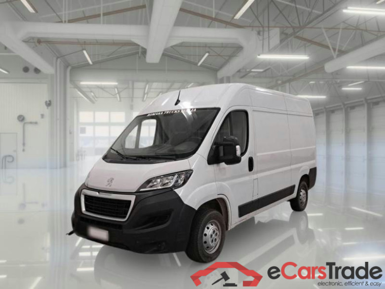 PEUGEOT BOXER / 2014 / 4P / FURGONE 333 L2H2 2.2 BLUEHDI 140CV SeS