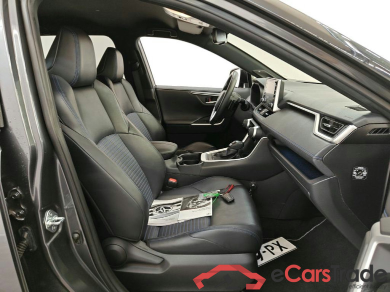 Toyota RAV4 2.5 Hybrid 2WD Bi-Tone Automaat 5d #3