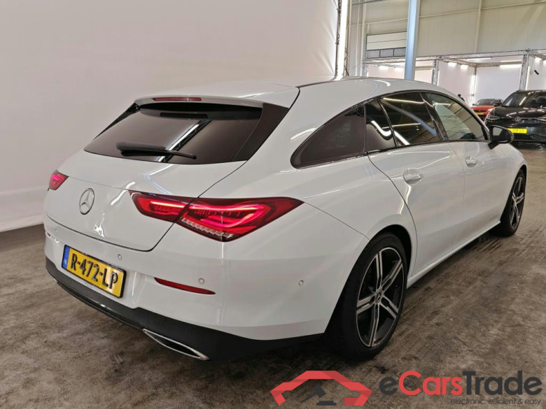 Mercedes-Benz CLA Shooting Brake CLA 200 DCT Luxury Line 5d #2