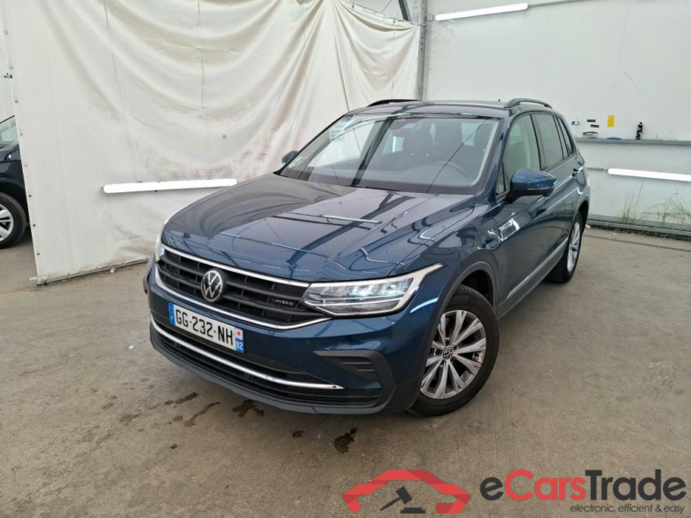 VOLKSWAGEN Tiguan / 2020 / 5P / SUV 1.4 eHybrid 245 DSG6 Life Business #1