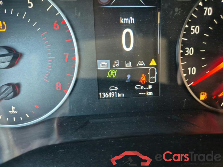 RENAULT Captur / 2020 / 5P / todoterreno Intens TCe 90 #5
