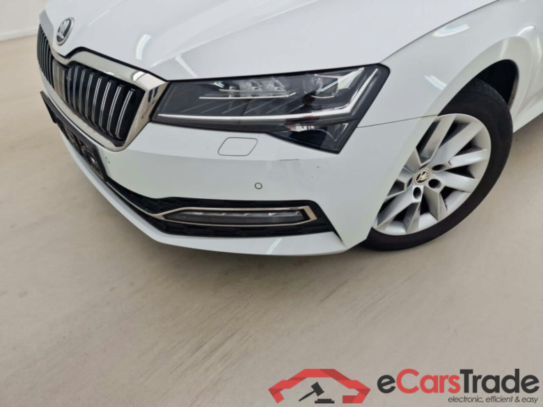 SKODA SUPERB COMBI 2.0 TDI 4X4 STYLE DSG #5