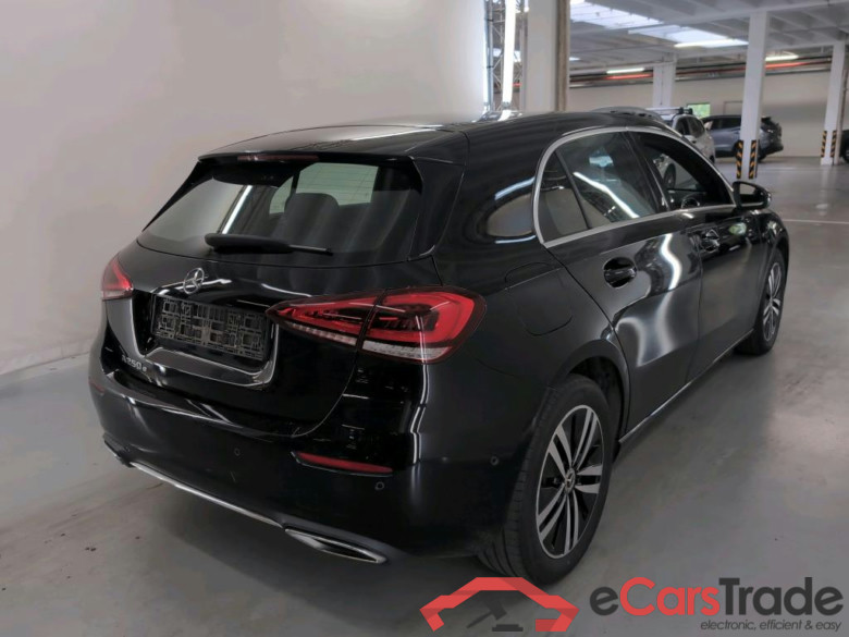 MERCEDES-BENZ CLASS A (W177) A 250 e PHEV Business Solution #4