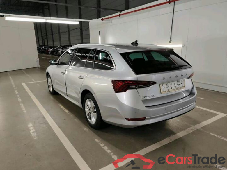 Skoda Octavia Combi Octavia Combi 2.0 CRTDI DSG7 Ambition 110kW/150pk  5D/P Auto-7 #3