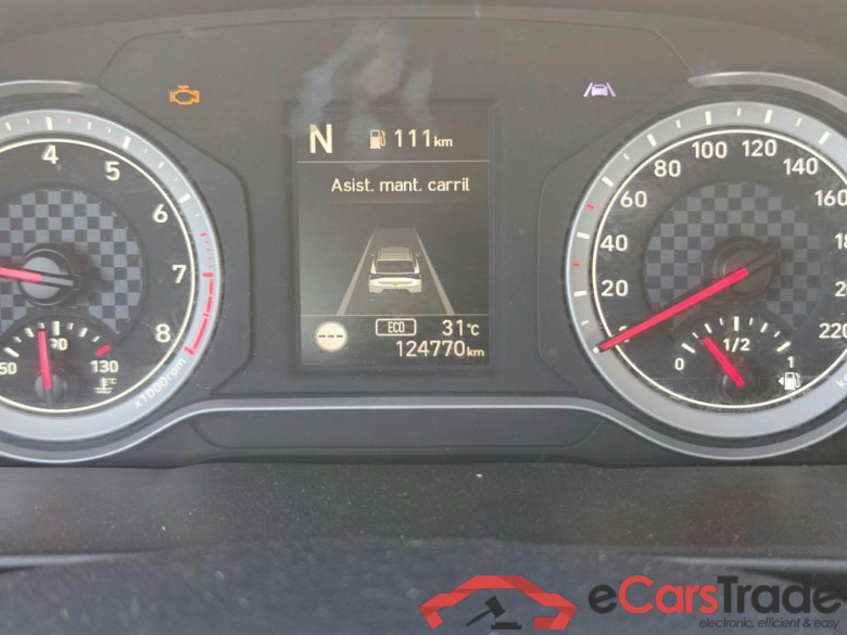 HYUNDAI i20 / 2020 / 5P / berlina con portón 1.0 TGDI 74kW (100CV) 48V Essence #5