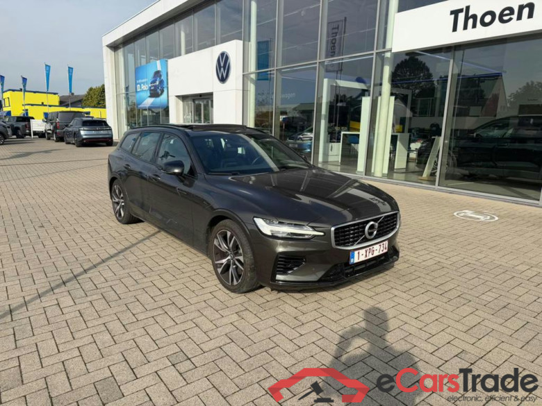 VOLVO V60 PHEV 2.0 T8 AWD R-Design Geartronic #2