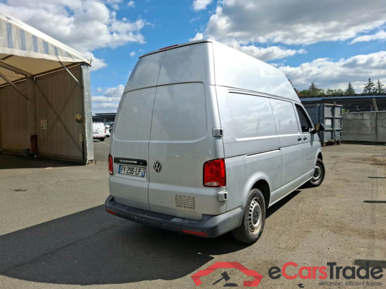 VOLKSWAGEN Transporter / 2019 / 4P / Fourgon tôlé 2.0 TDi 110 L1H2 Business Line #3