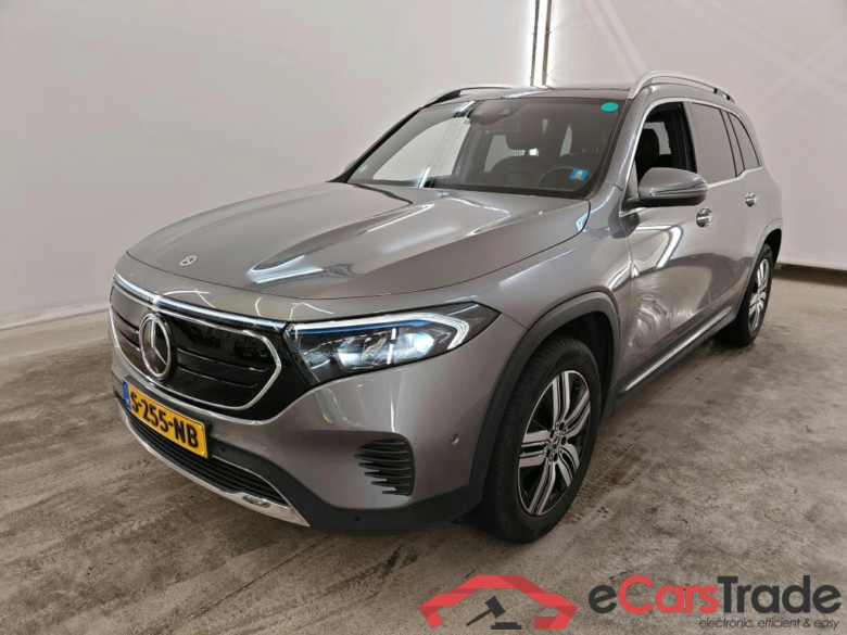 Mercedes-Benz EQB EQB 250 Luxury Line auto 5d + Premium pakket, Pano, 7 Persoons #1