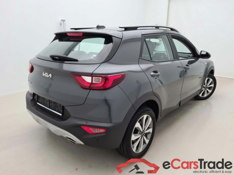 KIA STONIC 1.2 MORE #2