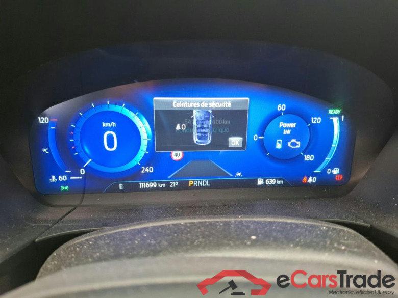 FORD Kuga / 2019 / 5P / SUV 2.5 190 Hybrid FlexiFuel Pshif ST-Line B #6