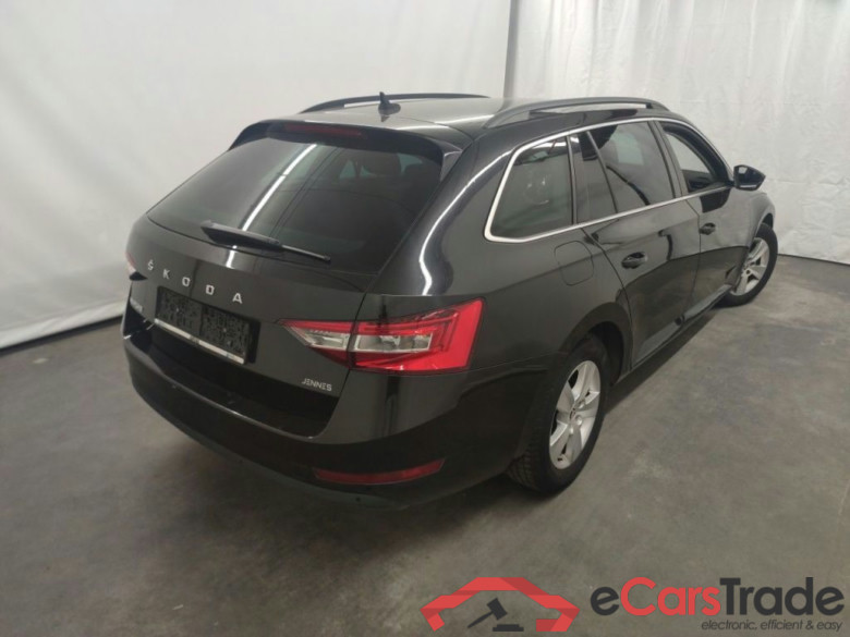 Skoda Superb Combi 2.0 CRTDI 90kW DSG7 Ambition 5d #2