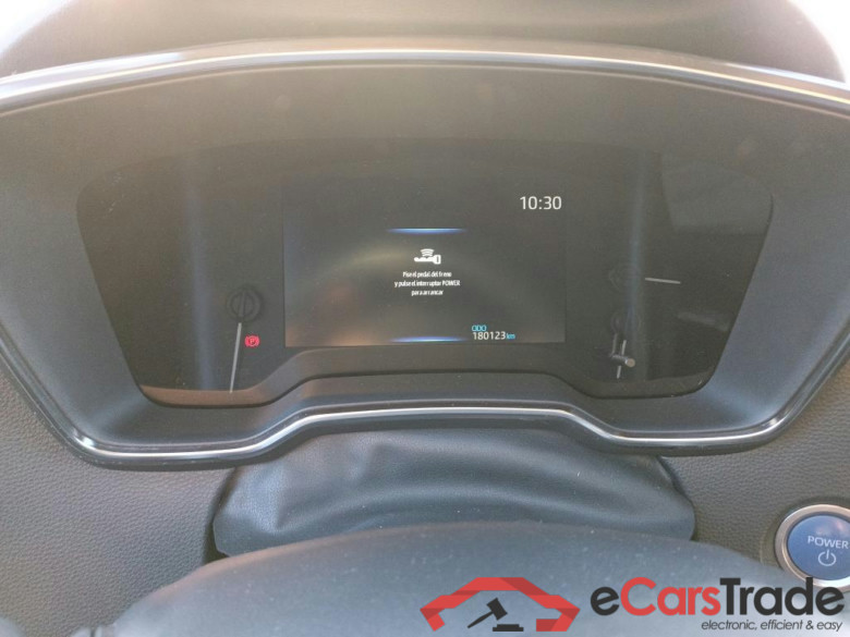 TOYOTA Corolla / 2019 / 5P / familiar 1.8 125H ACTIVE TECH E-CVT TOU SPORT #4