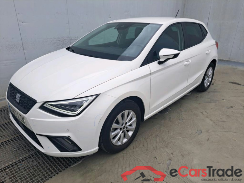 SEAT Ibiza / 2017 / 5P / berlina con portón 1.0 TSI 81kW (110CV) Style Plus (AC2) #1