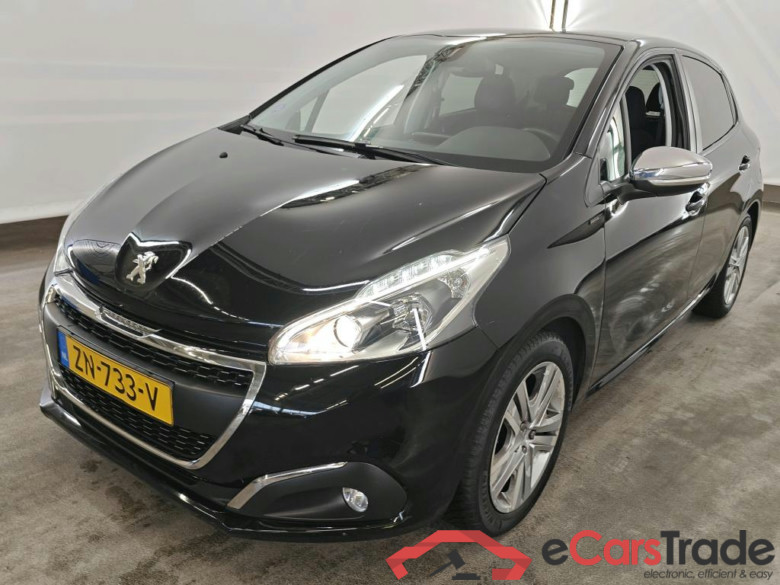 Peugeot 208 Signature 1.2 PureTech 82 5d  d.riem 07-2025 #1