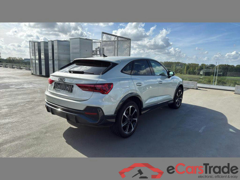 AUDI Q3 Sportback PHEV 45 TFSIe Attraction S tronic (180 kW) #4