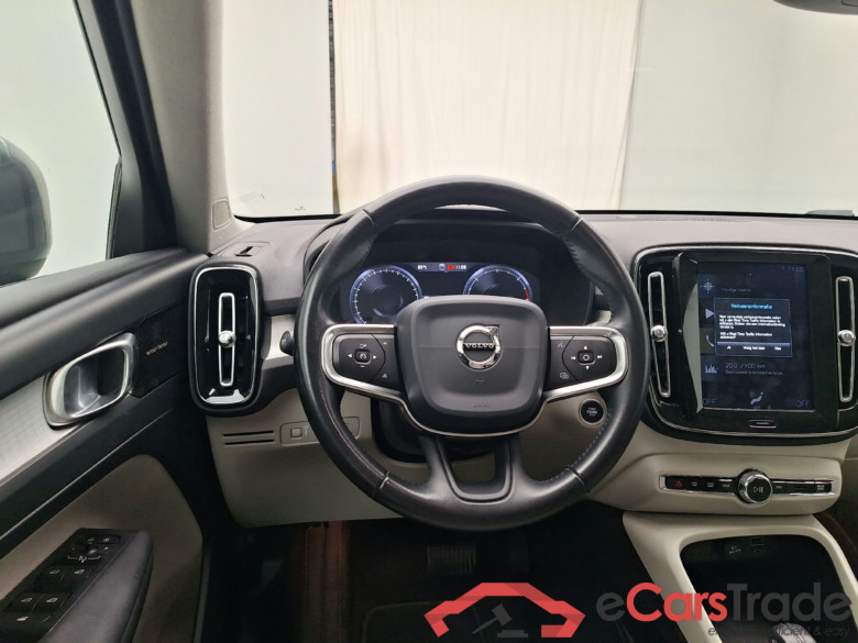 Volvo, XC40 '17, XC40 D3 Momentum AWD Gtr. #6