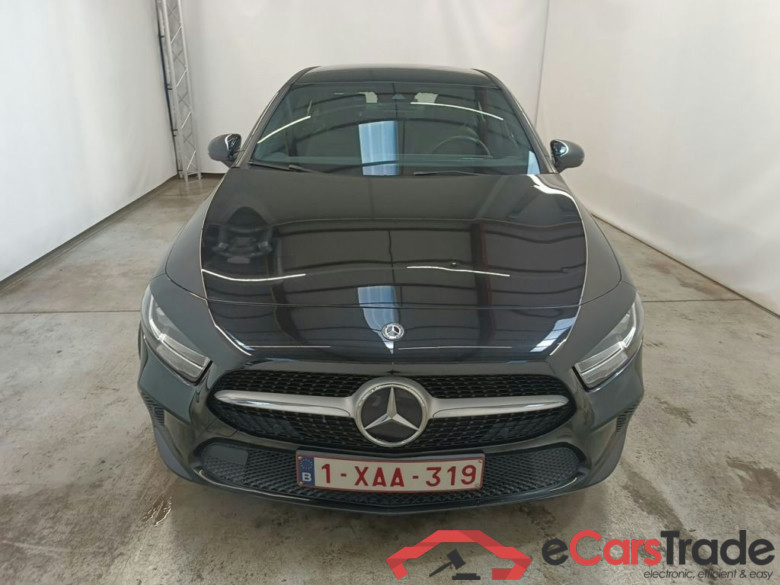 Mercedes-Benz A-Klasse Limousine A 180 d DCT Business Solution 4d #5