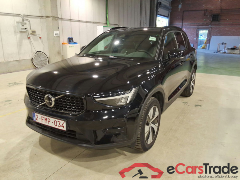 VOLVO XC40 1.5 T2 PLUS LIMITED EDITION AUTO #1